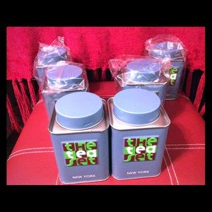 6 brand new blue tea tins “The Tea Set” New York